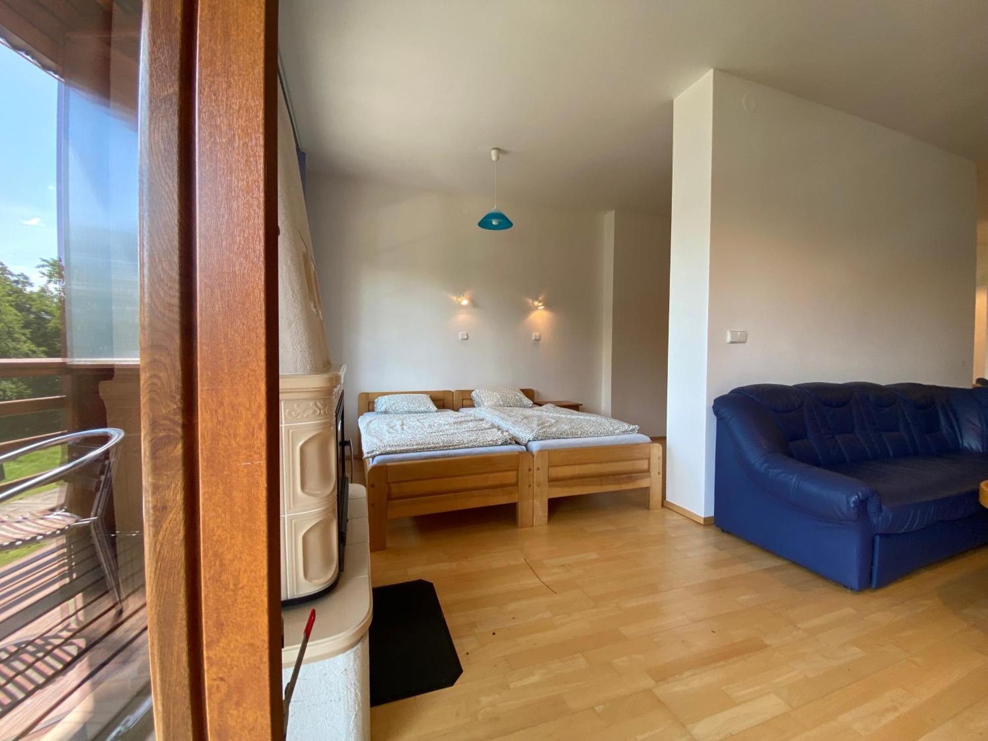Apartman Majak U Zermanicke Prehrady Pitrov Екстер'єр фото